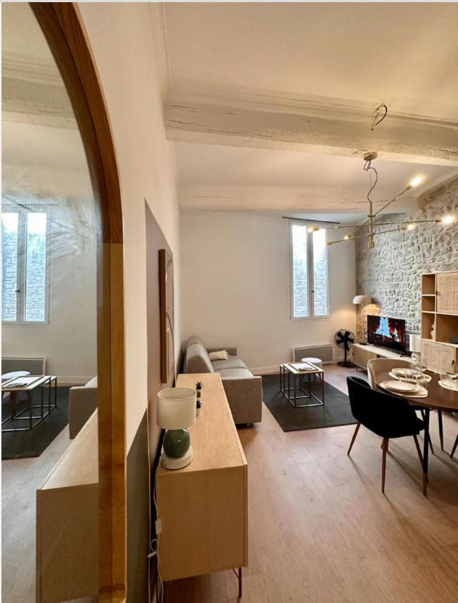 A Deux Pas Des Arenes De Apartment